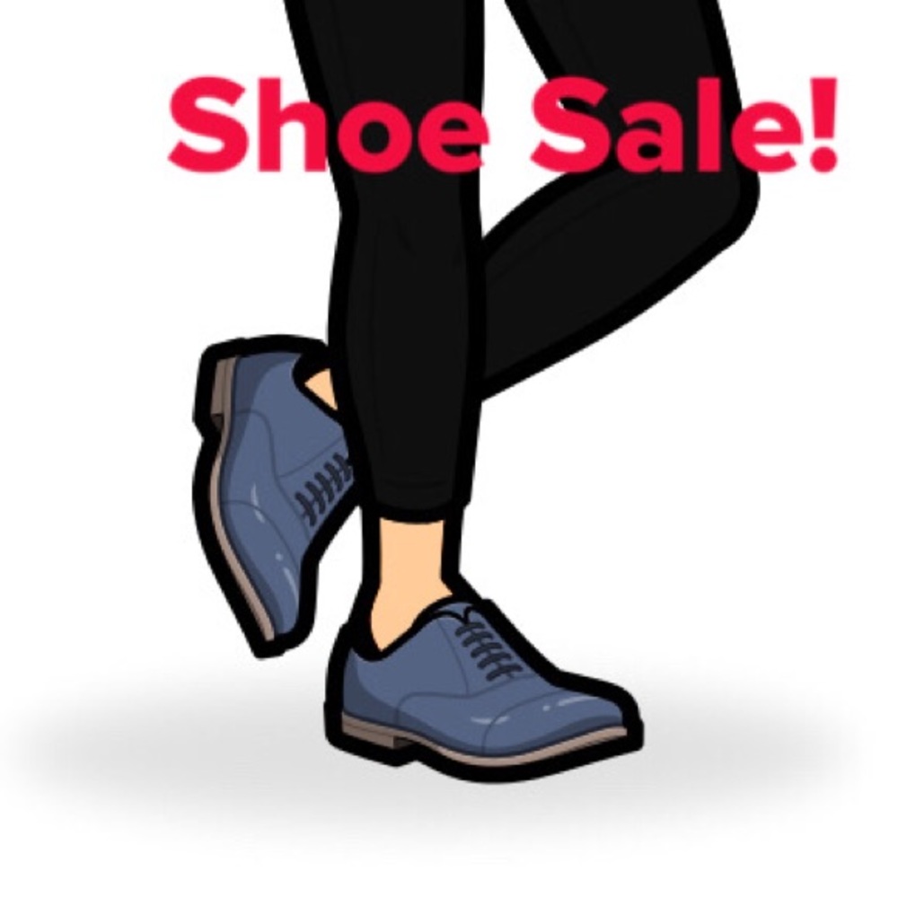 Shoes Anyone?  👠🥿👢👡